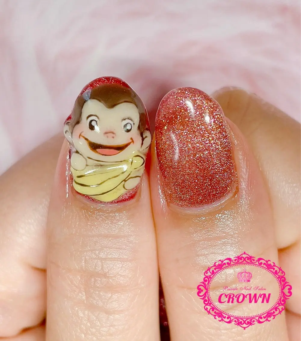 ネイル CROWN プライベートサロンのネイルデザイン