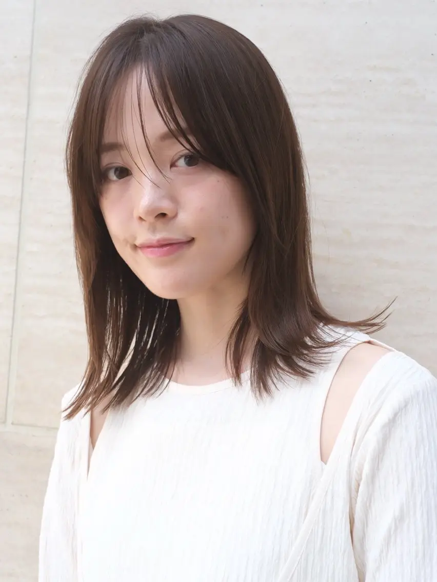 ミディアム レイヤーカット ボブ/ミディアム 親しみやすさ/さくらのヘアスタイル