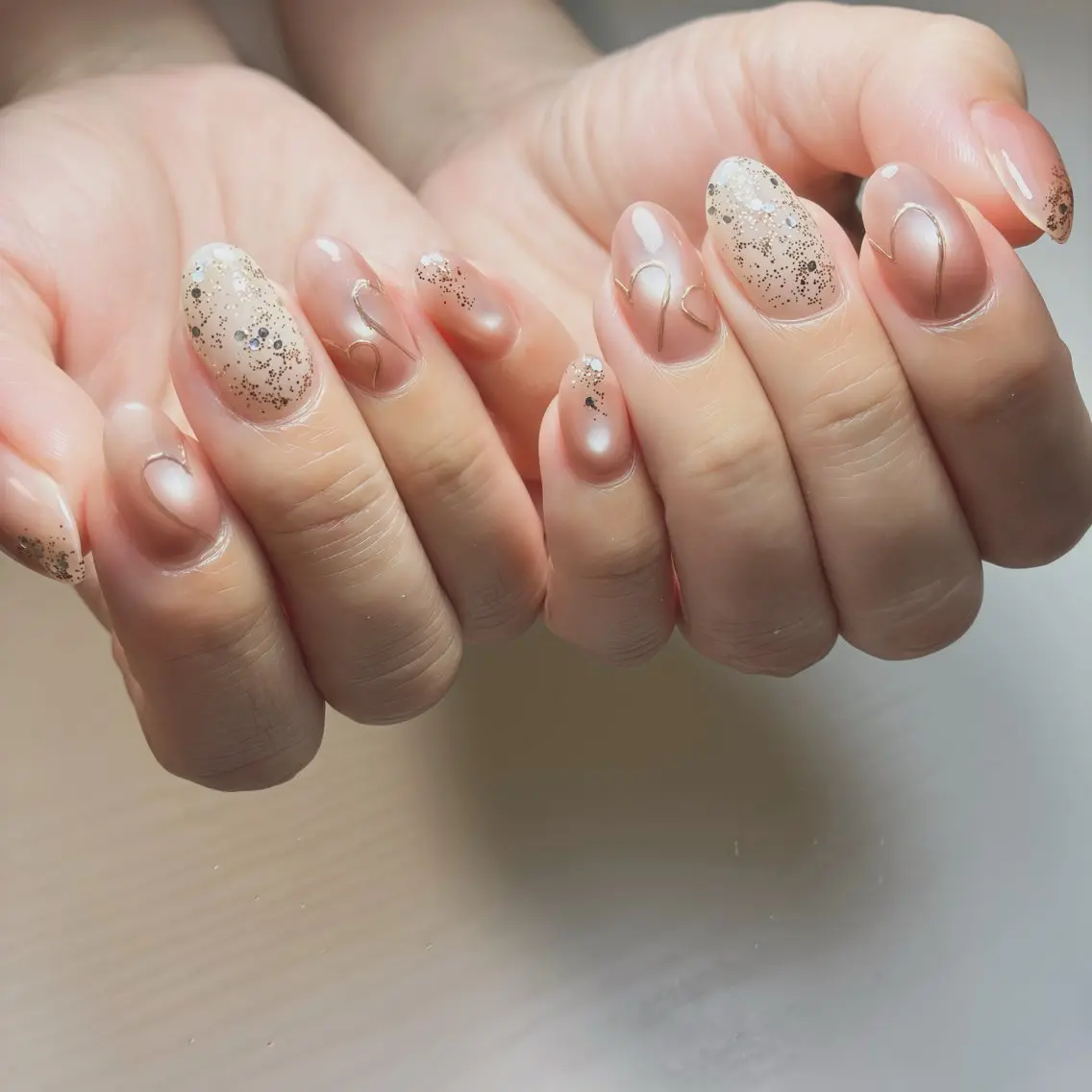 ネイル フットネイル 氷ネイル・うるうるネイル マグネットネイル ニュアンスネイル シンプルネイル ハンドネイル nail salon anoneのネイルデザイン