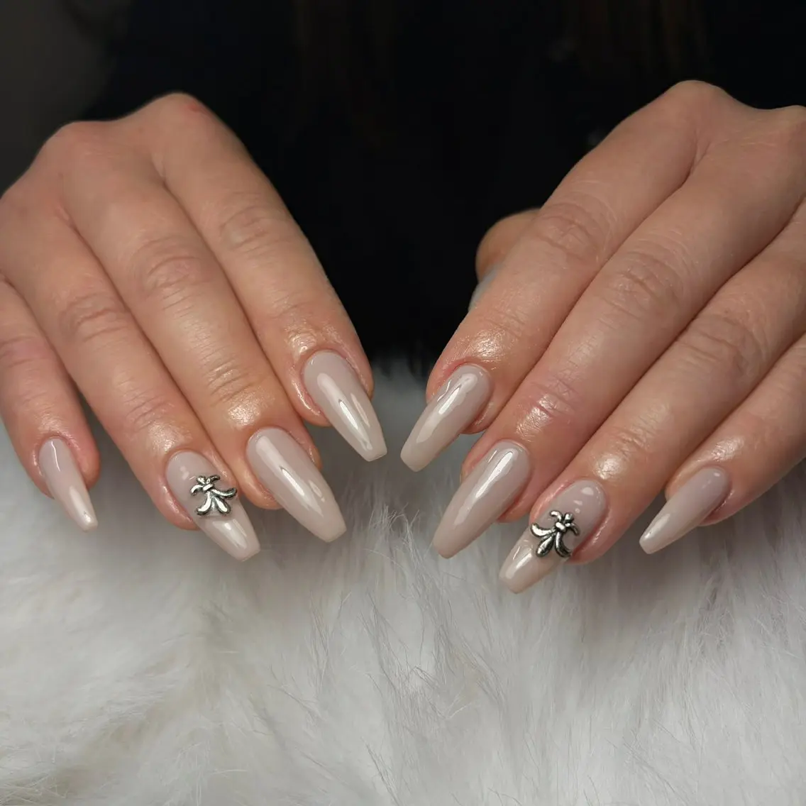 ネイル チークネイル フレンチネイル グラデーション 韓国ネイル マグネットネイル Hana Nailのネイルデザイン