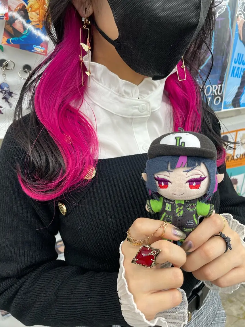 セミロング カラー ブリーチ ケアブリーチ ダブルカラー インナーカラー ピンクカラー ヘアカラー インナーカラー 推し ブリーチ  髪質改善のヘアスタイル