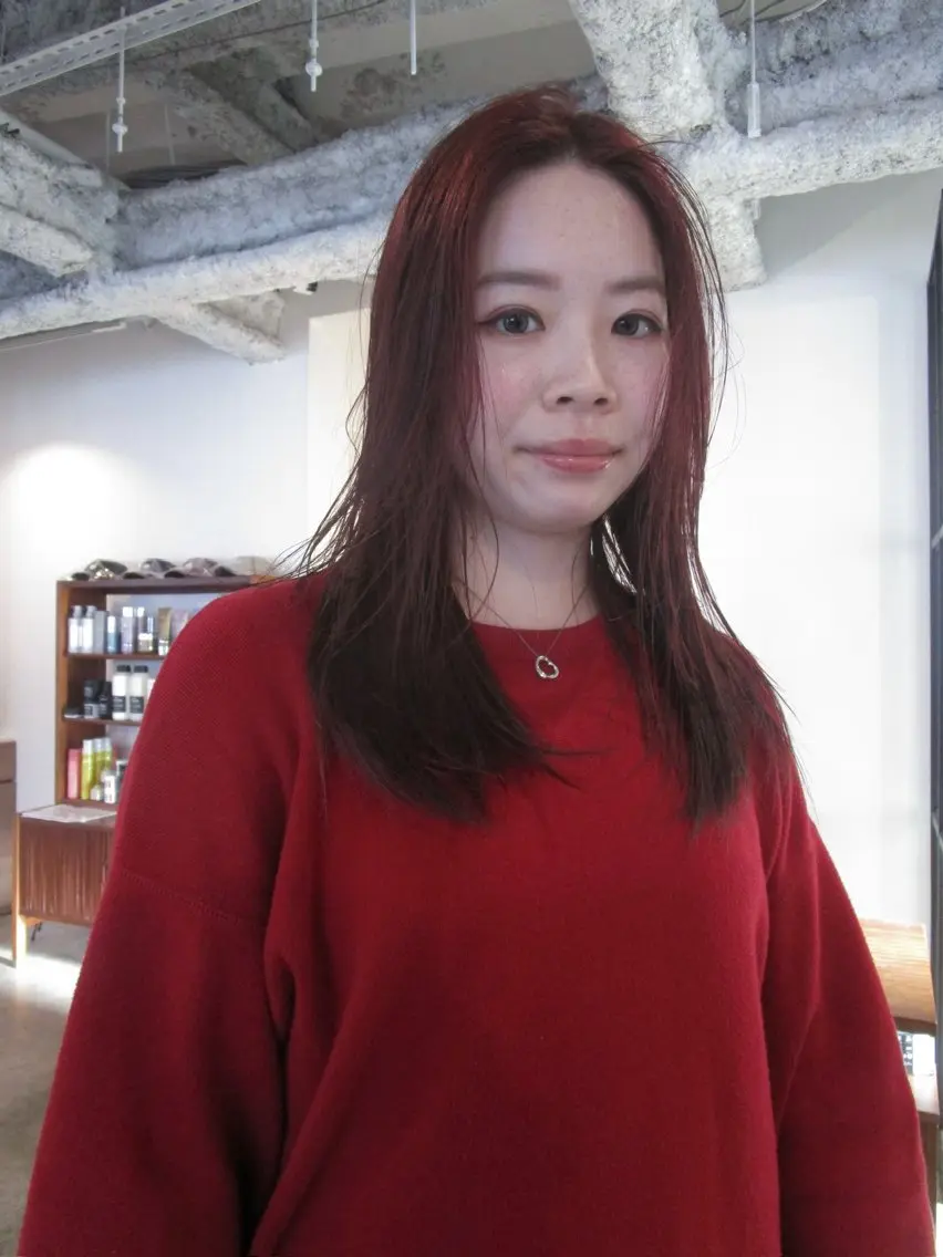 セミロング カラー ラベンダーカラー レッドカラー トリートメント カット ヘアカラー トリートメント yu maのヘアスタイル