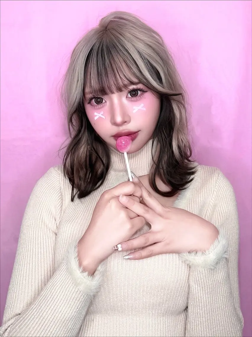 ミディアム カット ヘアカラー トリートメント 魅力引き出しヘア🐾 るくものヘアスタイル