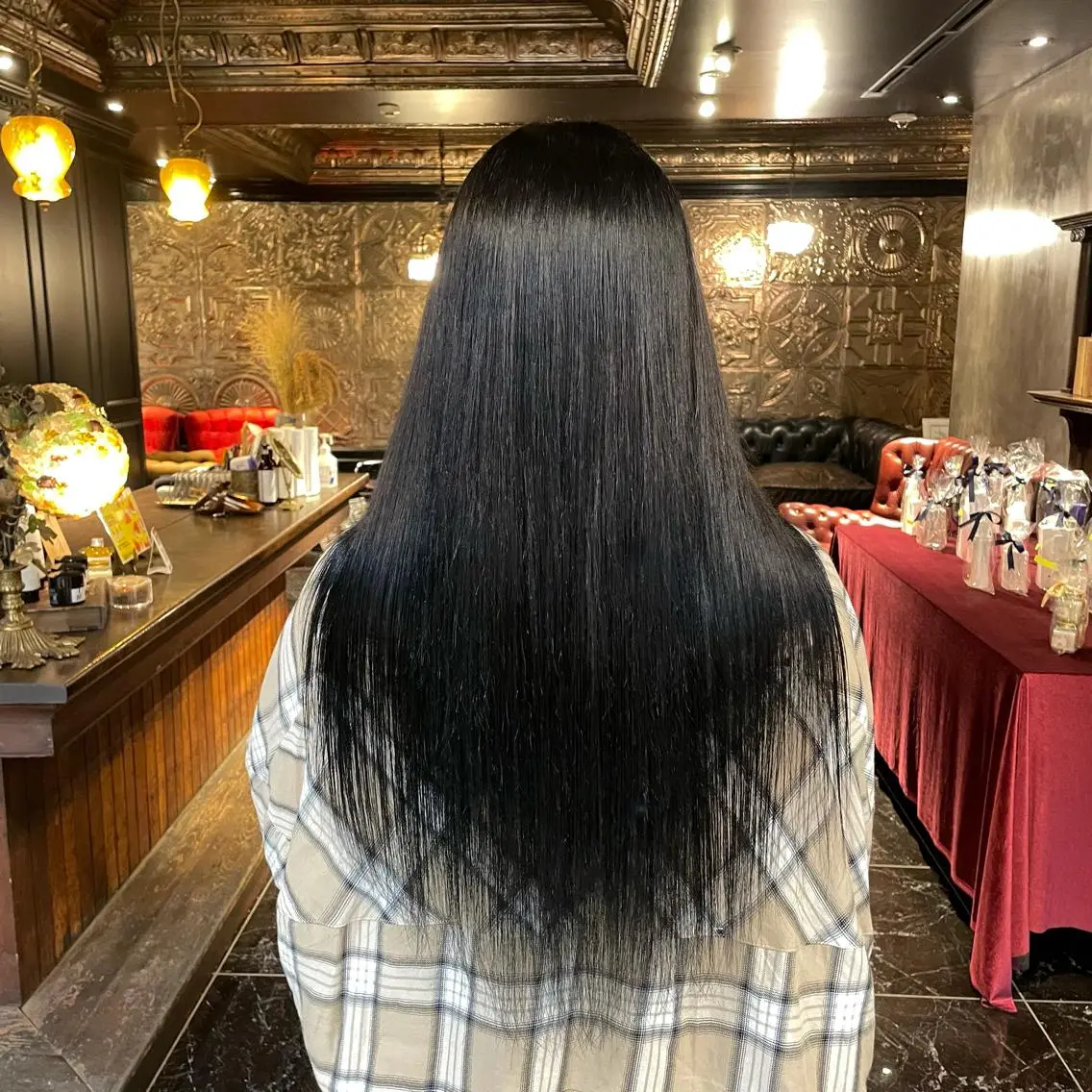 ロング カラー くびれレイヤー/艶 カラー　MADOKAのヘアスタイル