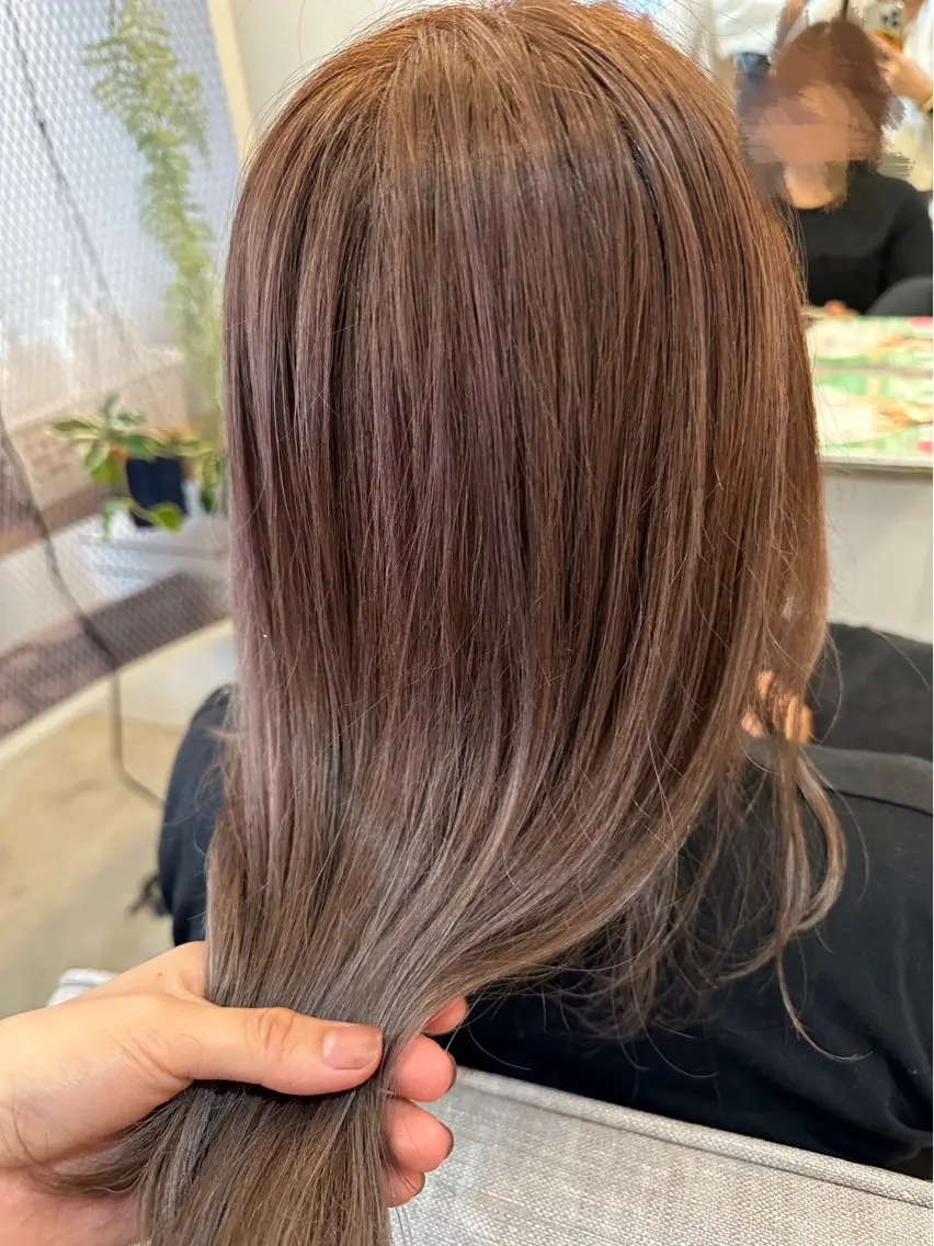 ミディアム カラー ヘアカラー トリートメント 美髪✨艶髪✨髪質改善 カラー特化❕亀島のヘアスタイル