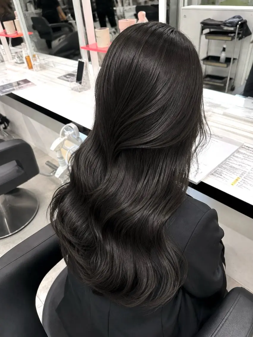 ロング カラー ヘアカラー トリートメント 透明感・トレンドヘア 🫧齋藤拓未🫧のヘアスタイル