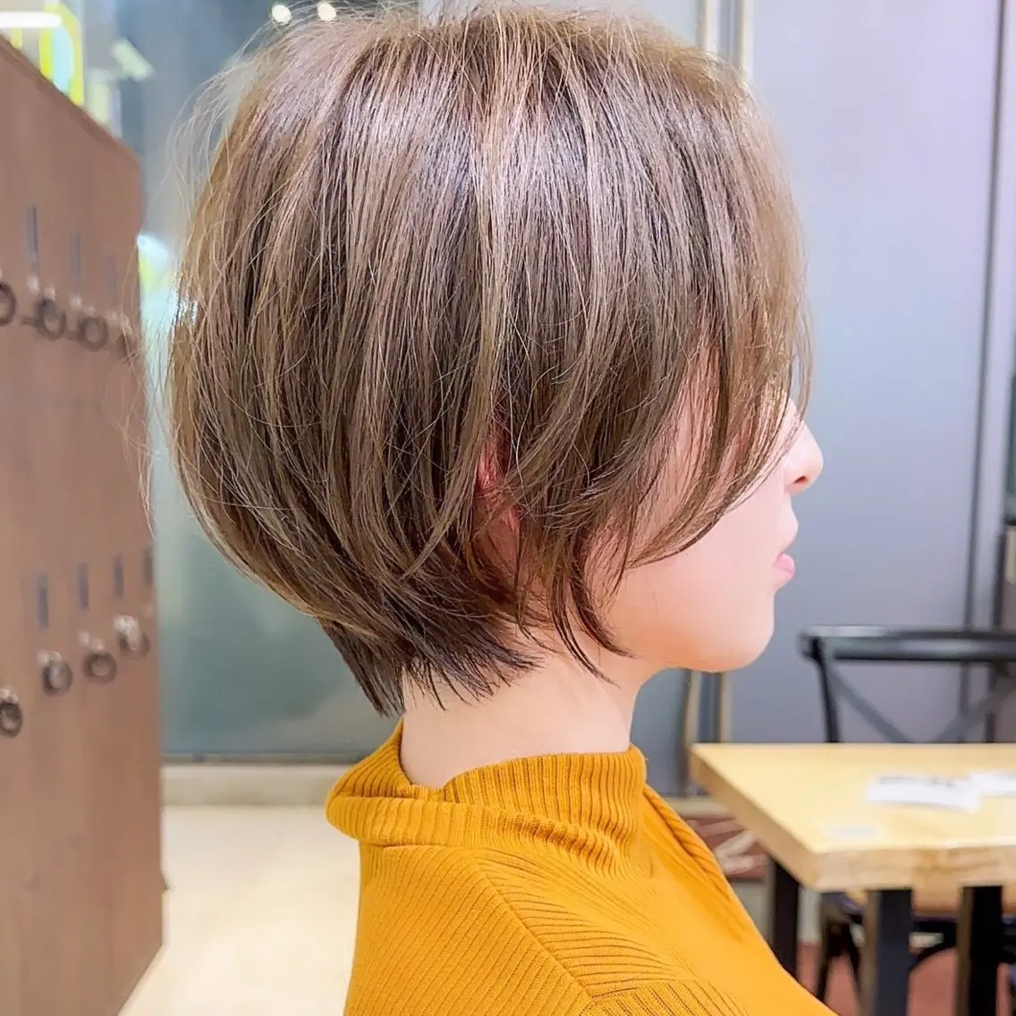 ショート カット ヘアカラー トリートメント ✨−5歳大人ショート ヘア✨れいじのヘアスタイル
