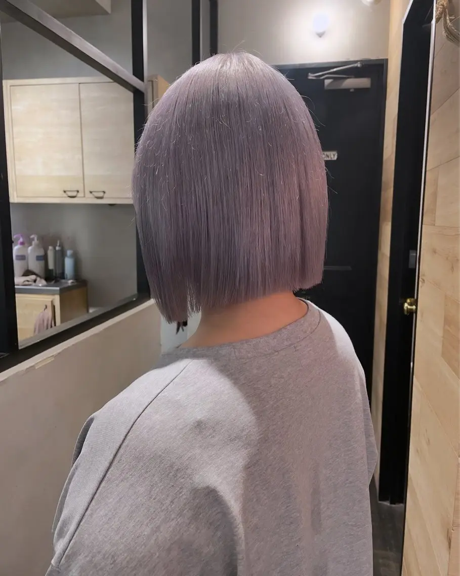 ショート カラー カット ヘアカラー トリートメント hisano / ハイトーン・透明感のヘアスタイル