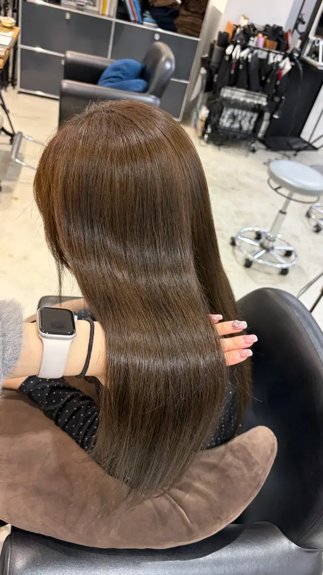 ロング カラー ベージュカラー オリーブベージュ ヘアカラー ここね/透明感 カラー/ナチュラルのヘアスタイル
