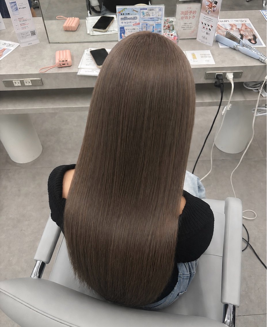 ロング カラー レディースハイトーン 🎀 RIONのヘアスタイル