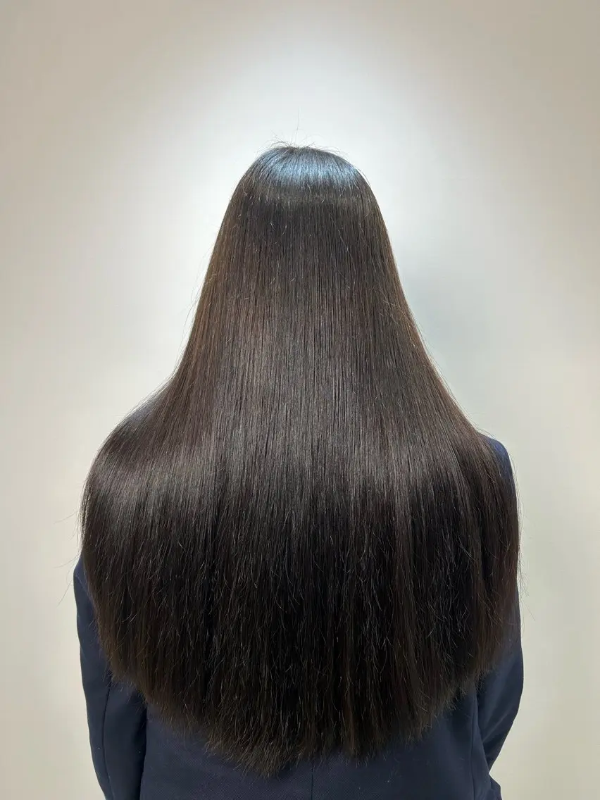 カラー ヘアカラー 佐藤 夏萌のヘアスタイル