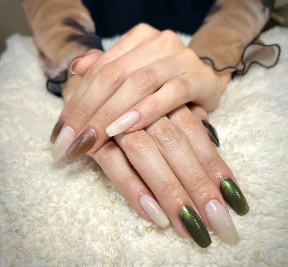 ネイル ハンドネイル フットネイル Nailsalon Latteのネイルデザイン