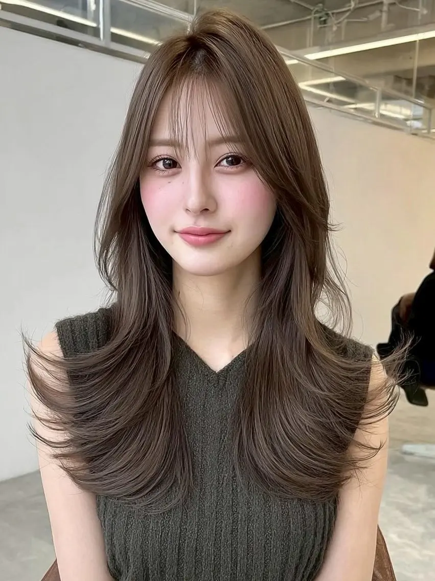 ロング カラー カット ヘアカラー トリートメント ✂️垢抜け/トレンド レイヤー/韓国/IRのヘアスタイル