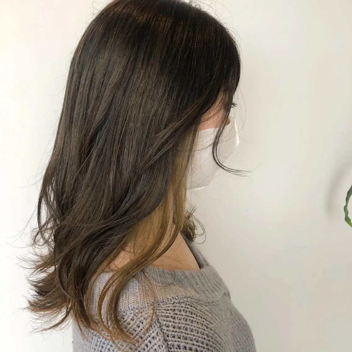 ロング ZAZA ASAMIのヘアスタイル