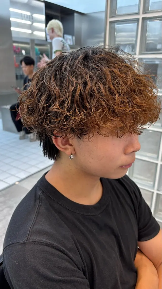 パーマ メンズ メンズパーマ 波巻きパーマ カット パーマ 🔥メンズパーマ特化 高橋晴🔥のヘアスタイル