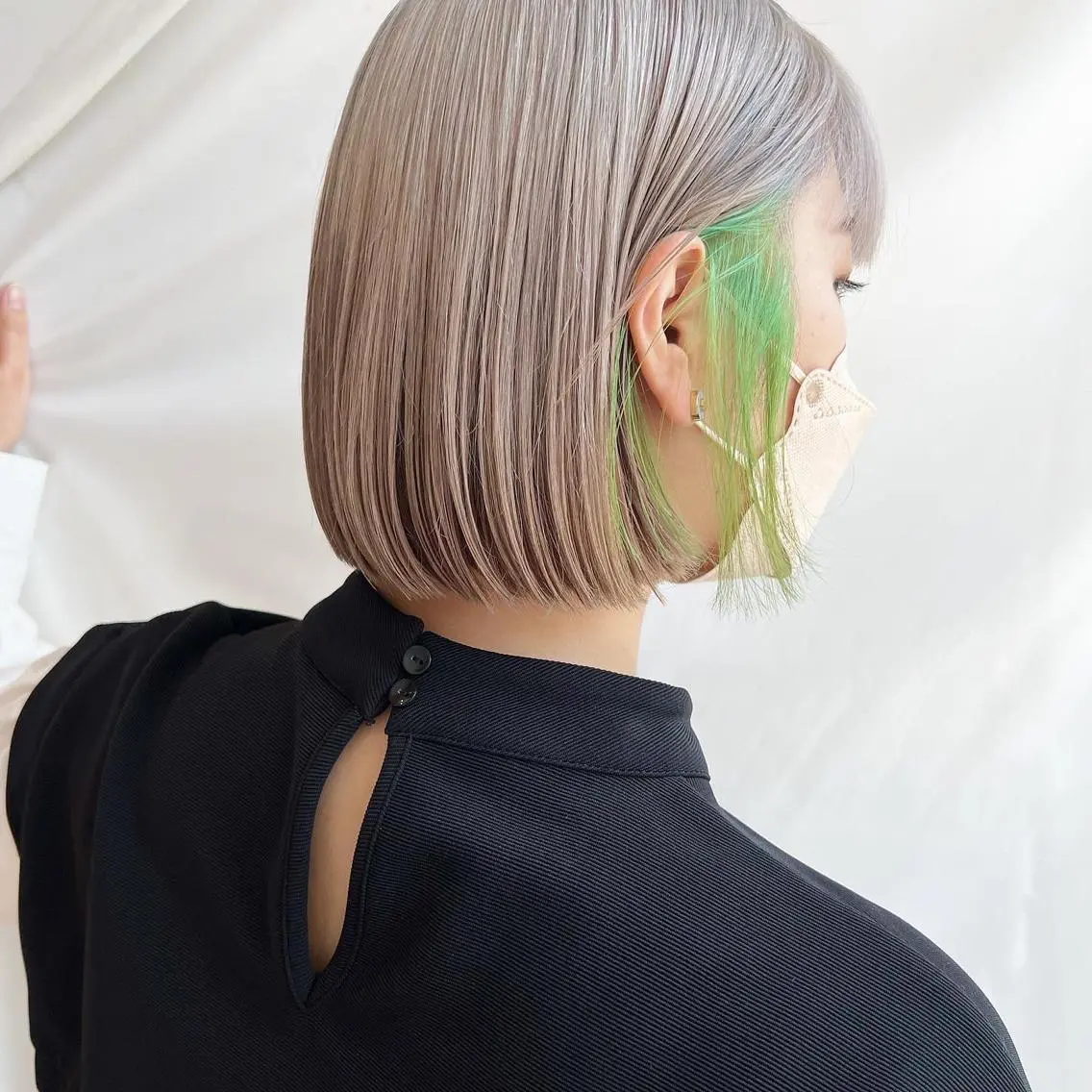 ショート カラー ベージュカラー 透明感カラー グレージュ ボブ ヘアカラー トリートメント レイヤー専門家 ダブルカラー修のヘアスタイル