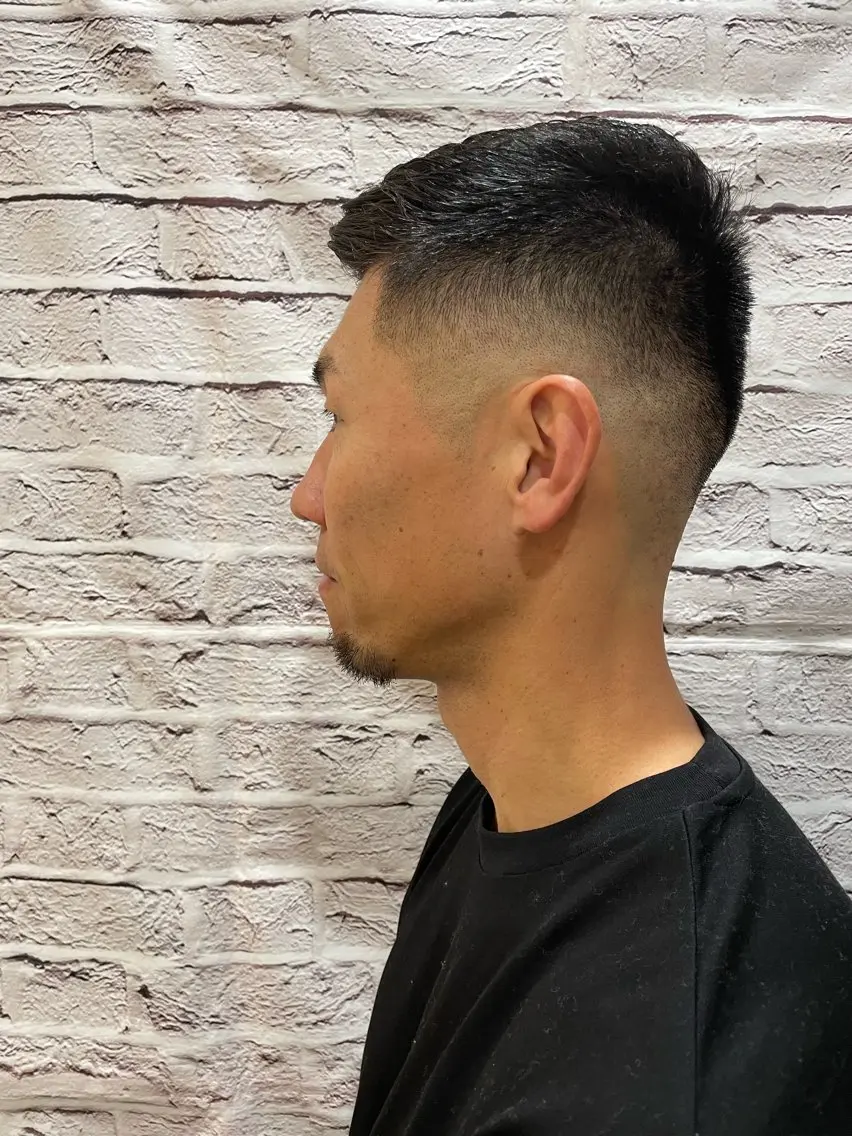 ショート メンズ カット 無料メンズカット❗️ 岡本晟我のヘアスタイル