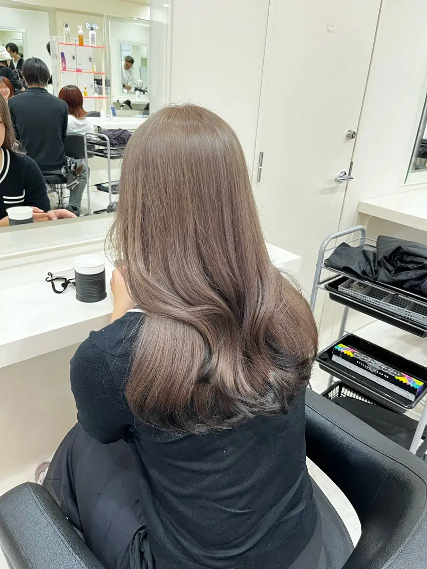 セミロング カラー ヘアカラー 💟RINNA 艶カラー💟のヘアスタイル