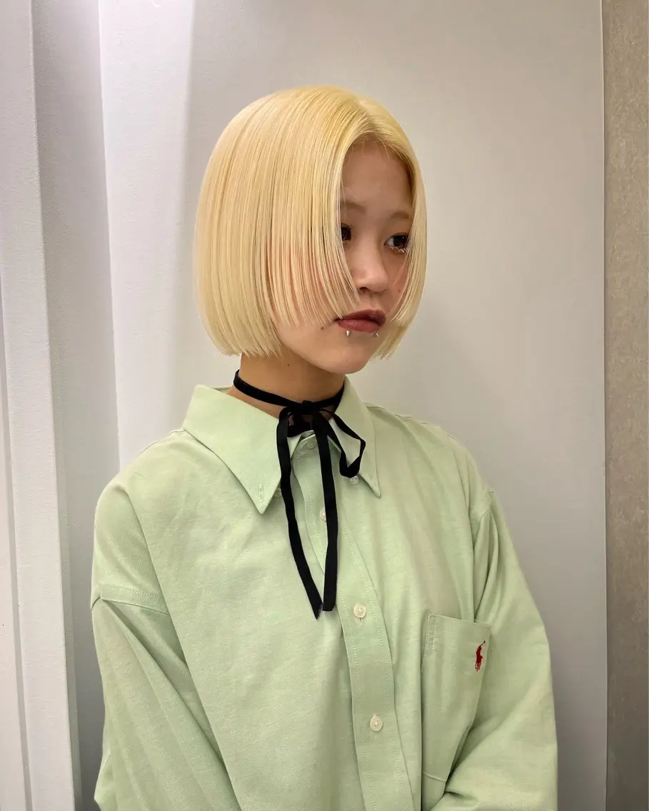ショート カラー 抜きっぱなしブロンド ブロンド カット ヘアカラー 吉祥寺/個性派/ kazuha🩰のヘアスタイル