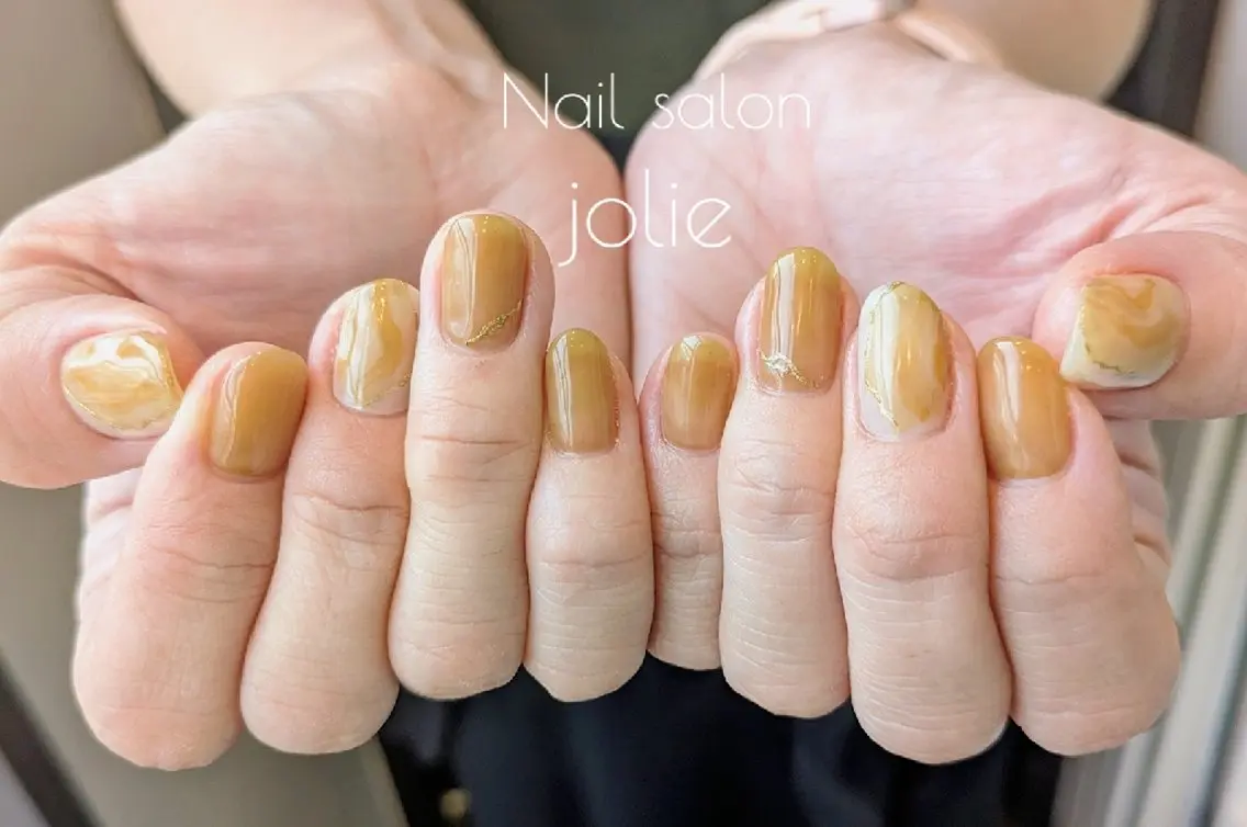 ネイル シンプルネイル jolie ISIHARAのネイルデザイン