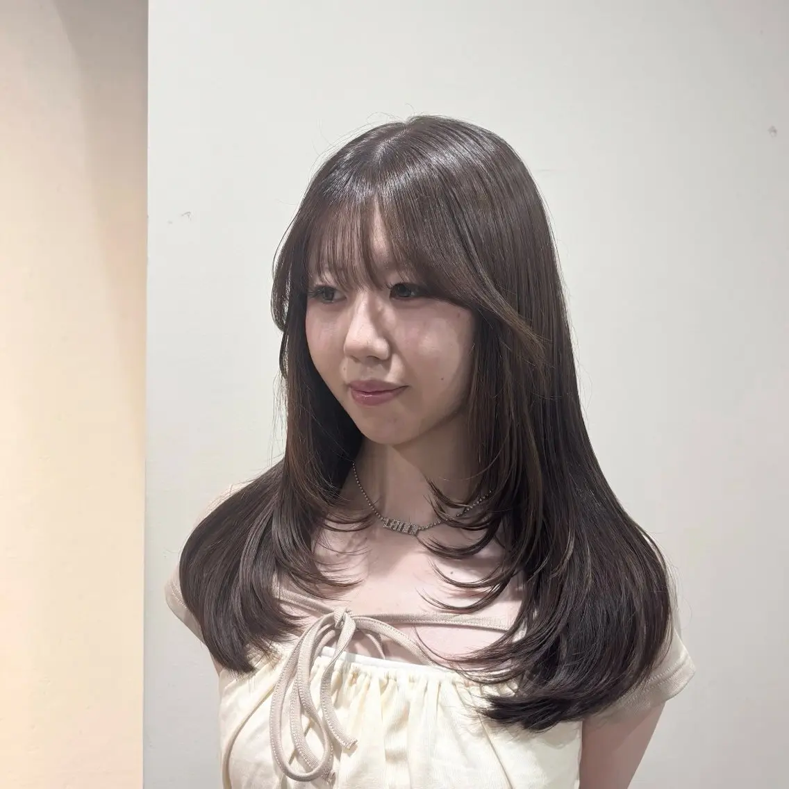 ロング カット ヘアカラー 🤍ブリーチ/韓国 レイヤー/愛珠🎀のヘアスタイル