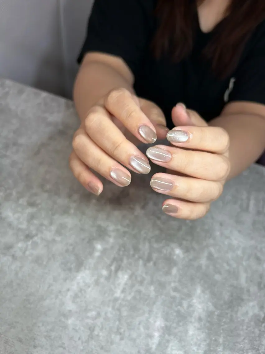 ネイル elu :nail&eyeのネイルデザイン