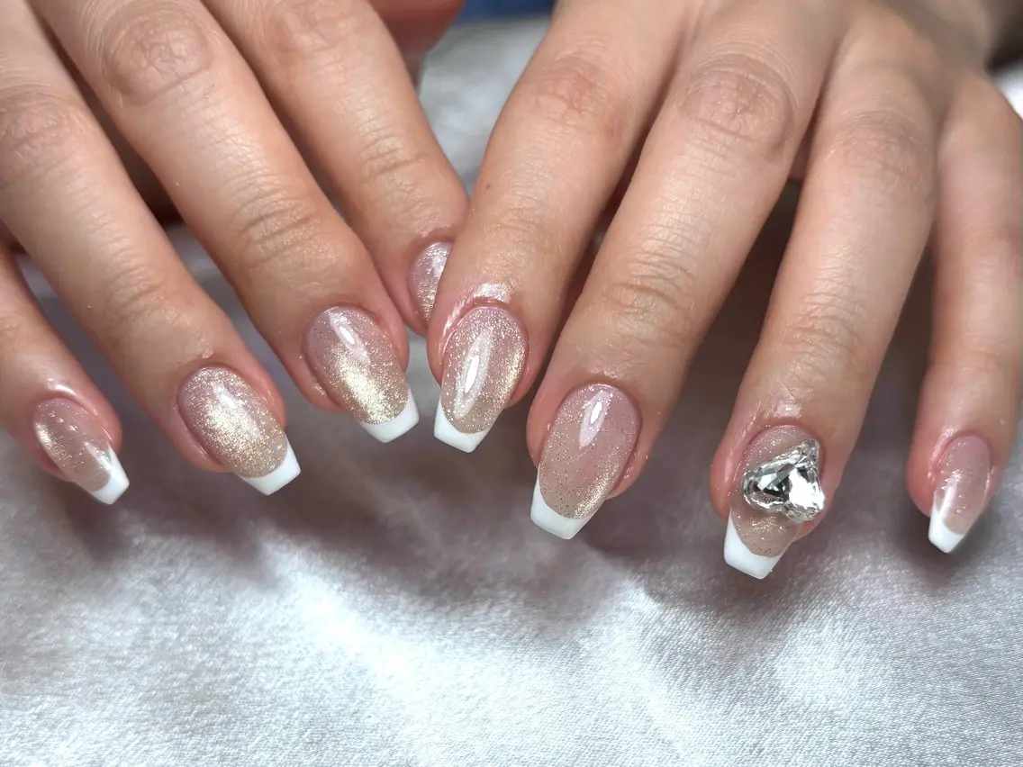 セミロング ハンドネイル Nailsalon Puttiのネイルデザイン
