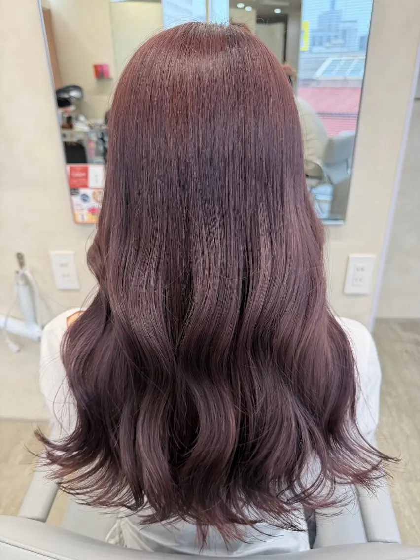 ロング カット ヘアカラー トリートメント 清友 柚希のヘアスタイル
