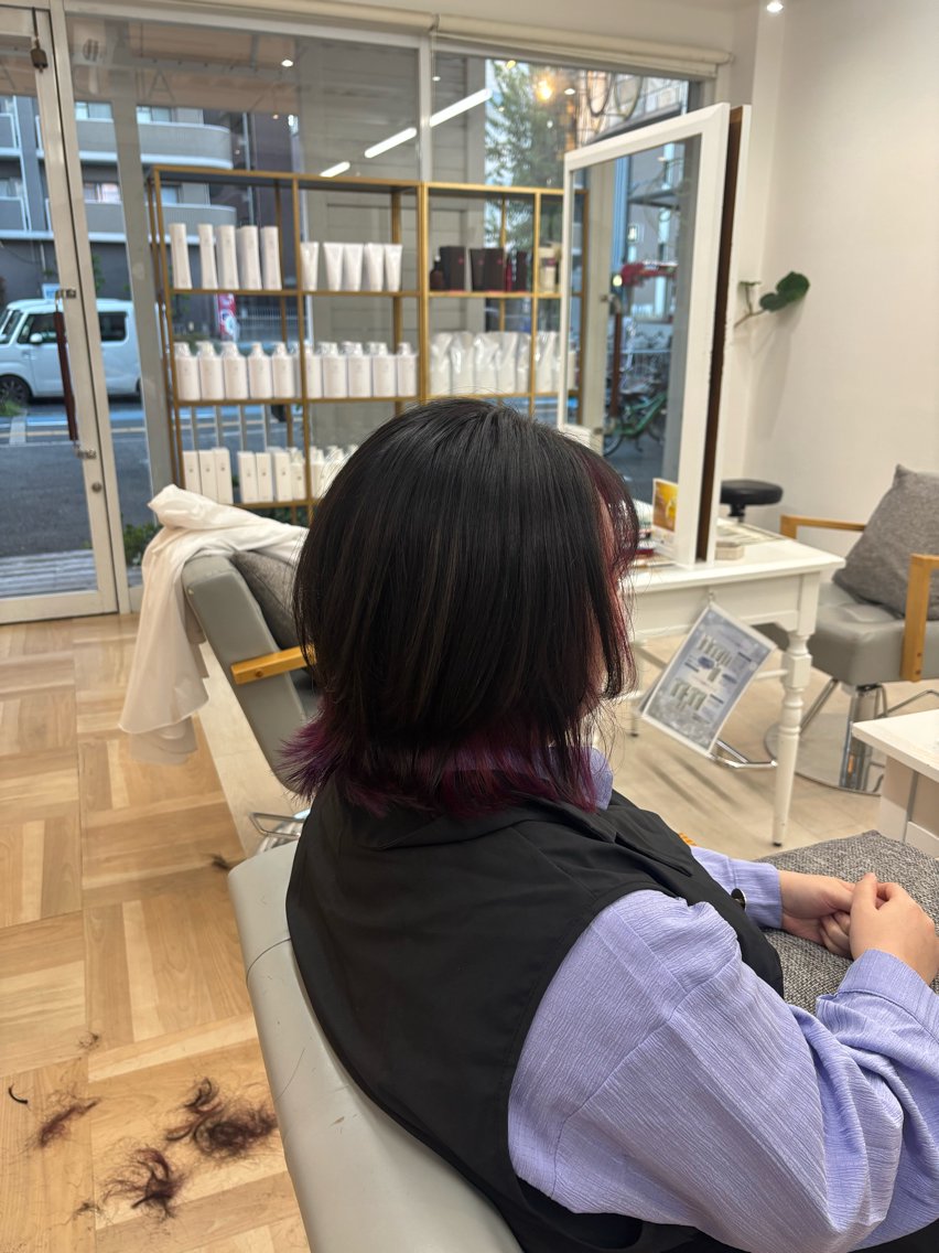 ミディアム ワタセ ヒメカのヘアスタイル