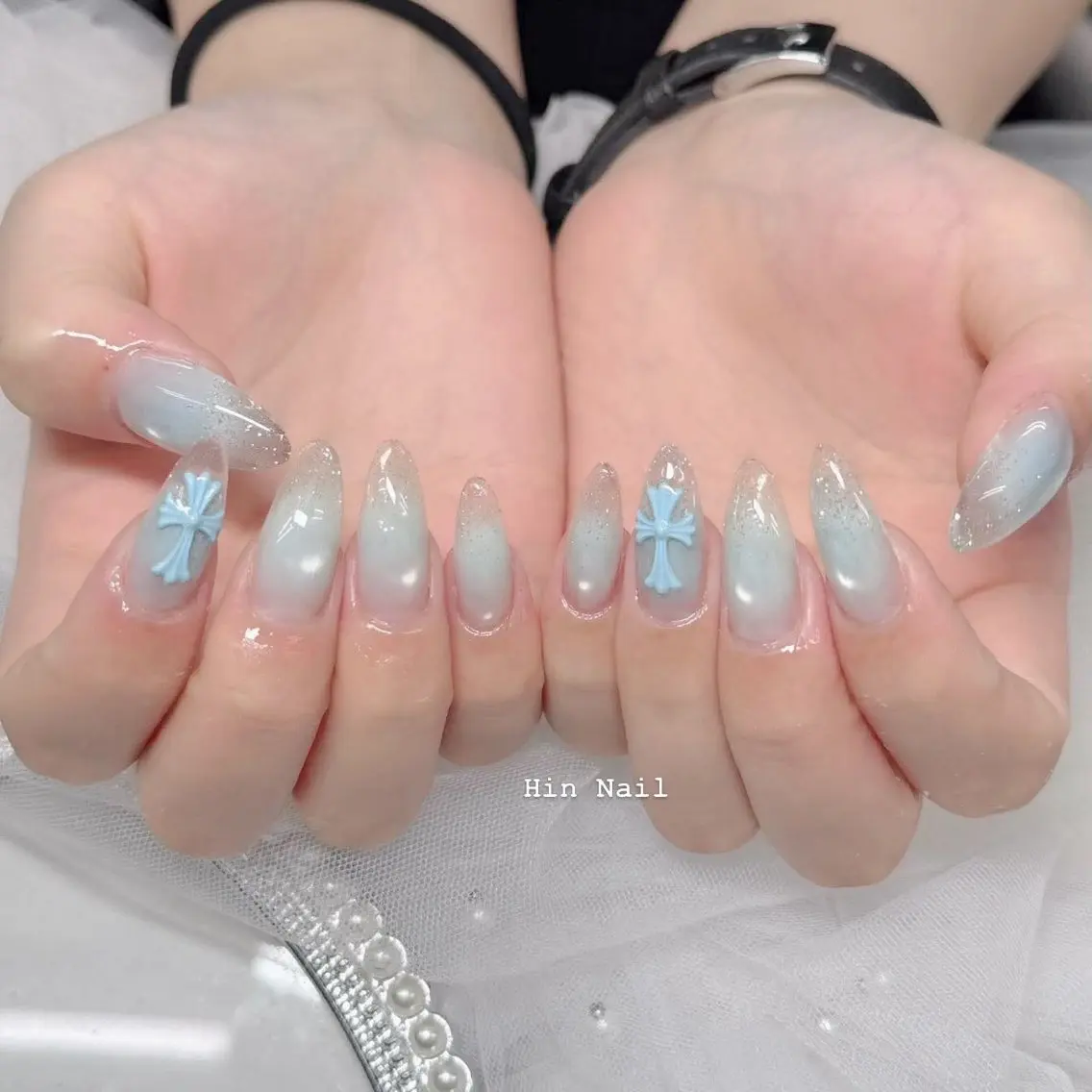 ネイル ハンドネイル HIN NAILのネイルデザイン