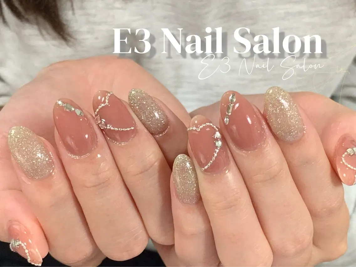 ネイル 桜ネイル フレンチネイル ジェルネイル ガラスフレンチ グラデーション ハンドネイル E3 Nail Salonのネイルデザイン