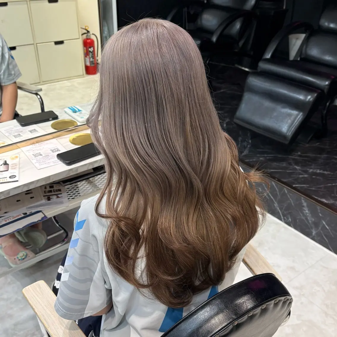 ロング カラー ブラウンカラー グレージュ ヘアカラー トリートメント ヘアセット 色落ち綺麗🩰ハイ トーン🎀RINKAのヘアスタイル