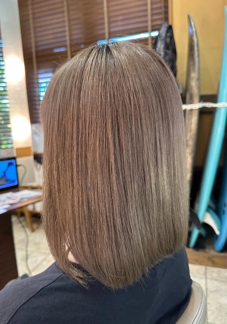 ミディアム カラー ベージュカラー ブリーチ ヘアカラー 鎌田 一徳のヘアスタイル