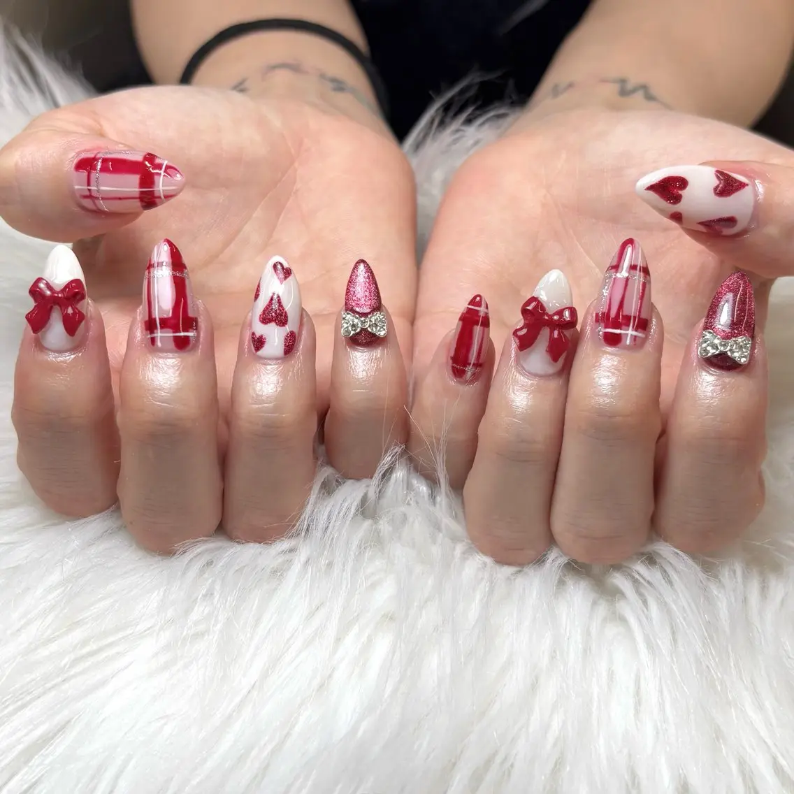 ネイル ハンドネイル NAIL atre SAIKAのネイルデザイン
