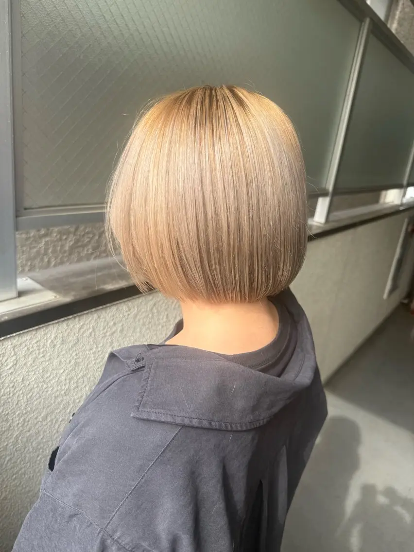 ショート カラー ブリーチ デザインカラー ヘアカラー トリートメント 🌈デザインヘア職人 Kaede🌈のヘアスタイル
