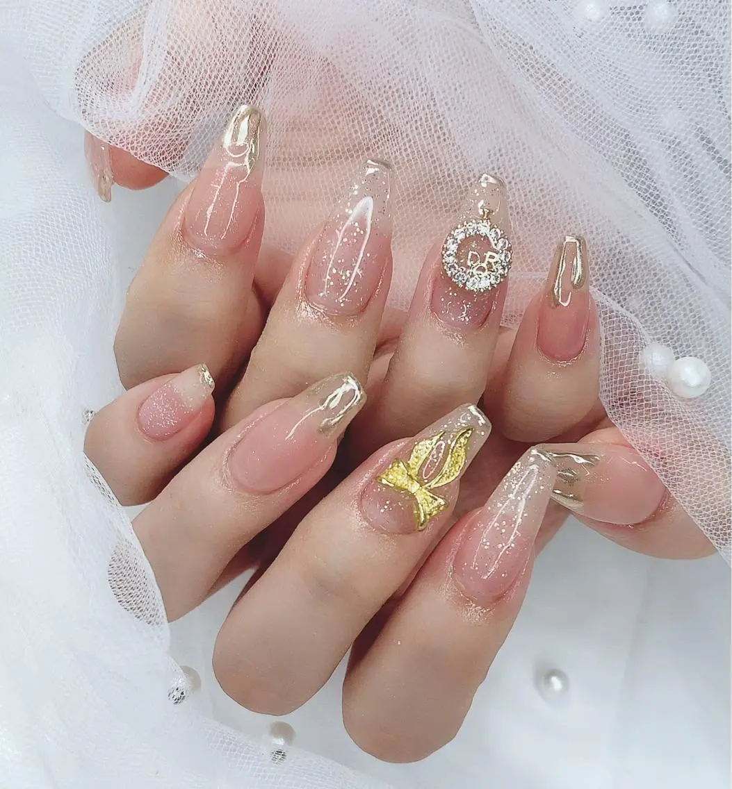 ネイル R salonのネイルデザイン