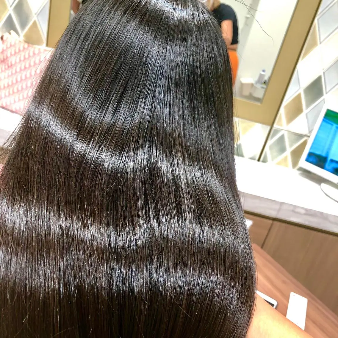 セミロング パーマモデル募集🌈 森脇帆南のヘアスタイル