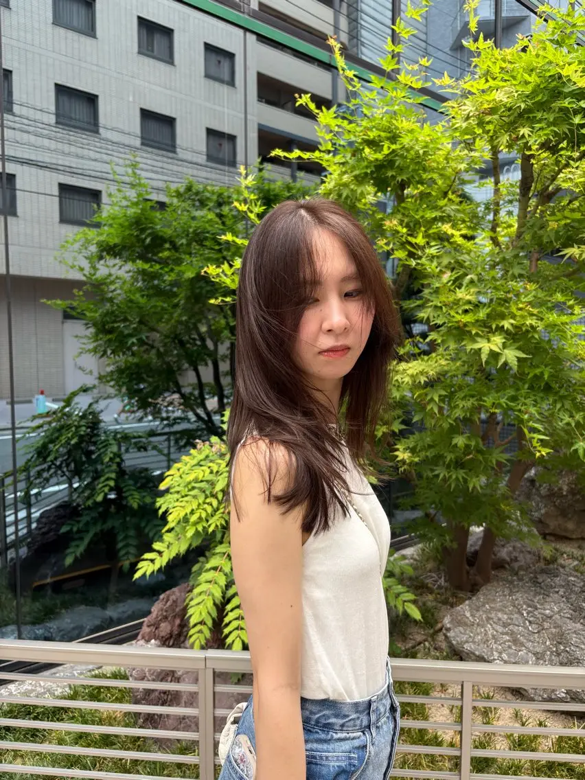 ロング カット ヘアカラー 杉山 憂人のヘアスタイル