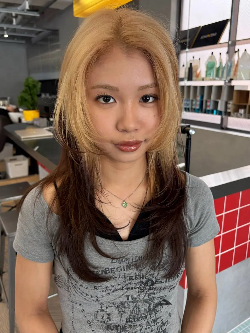 セミロング カット ヘアカラー トリートメント 褒められる ハイトーン⭐️カノンのヘアスタイル