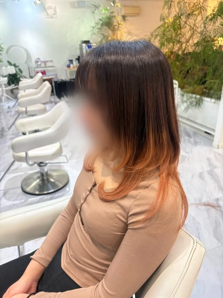 ロング 明壁 沙弓のヘアスタイル