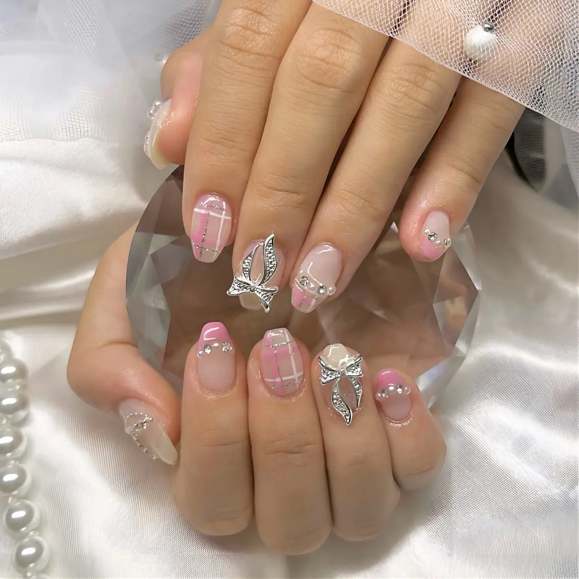 ネイル レース リボン eclat 'kのネイルデザイン