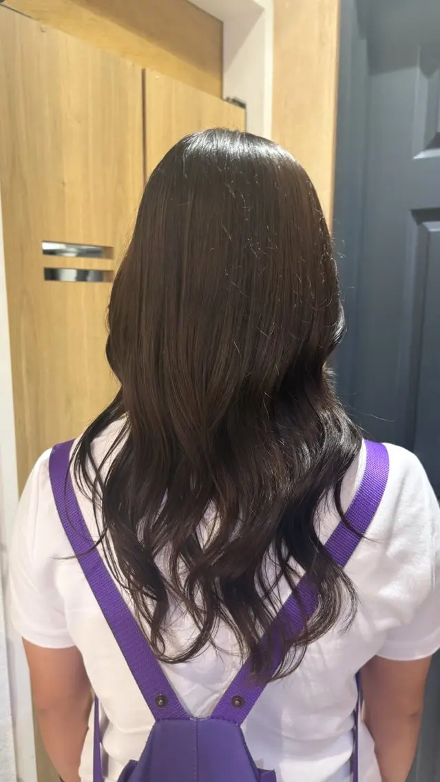 セミロング 学生 ヘアカラー ナチュラルカラー& /パーマAKIRAのヘアスタイル