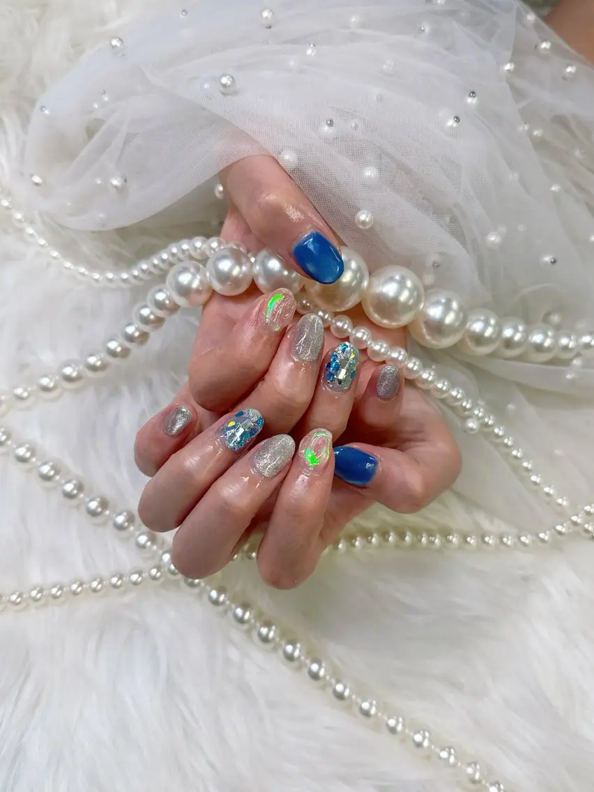 ネイル アートネイル フットネイル フレンチネイル ジェルネイル ガラスフレンチ Queeens nailのネイルデザイン