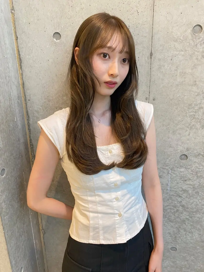ロング カラー ヘアカラー トリートメント Saki/レイヤー/ 韓国/透明感カラーのヘアスタイル
