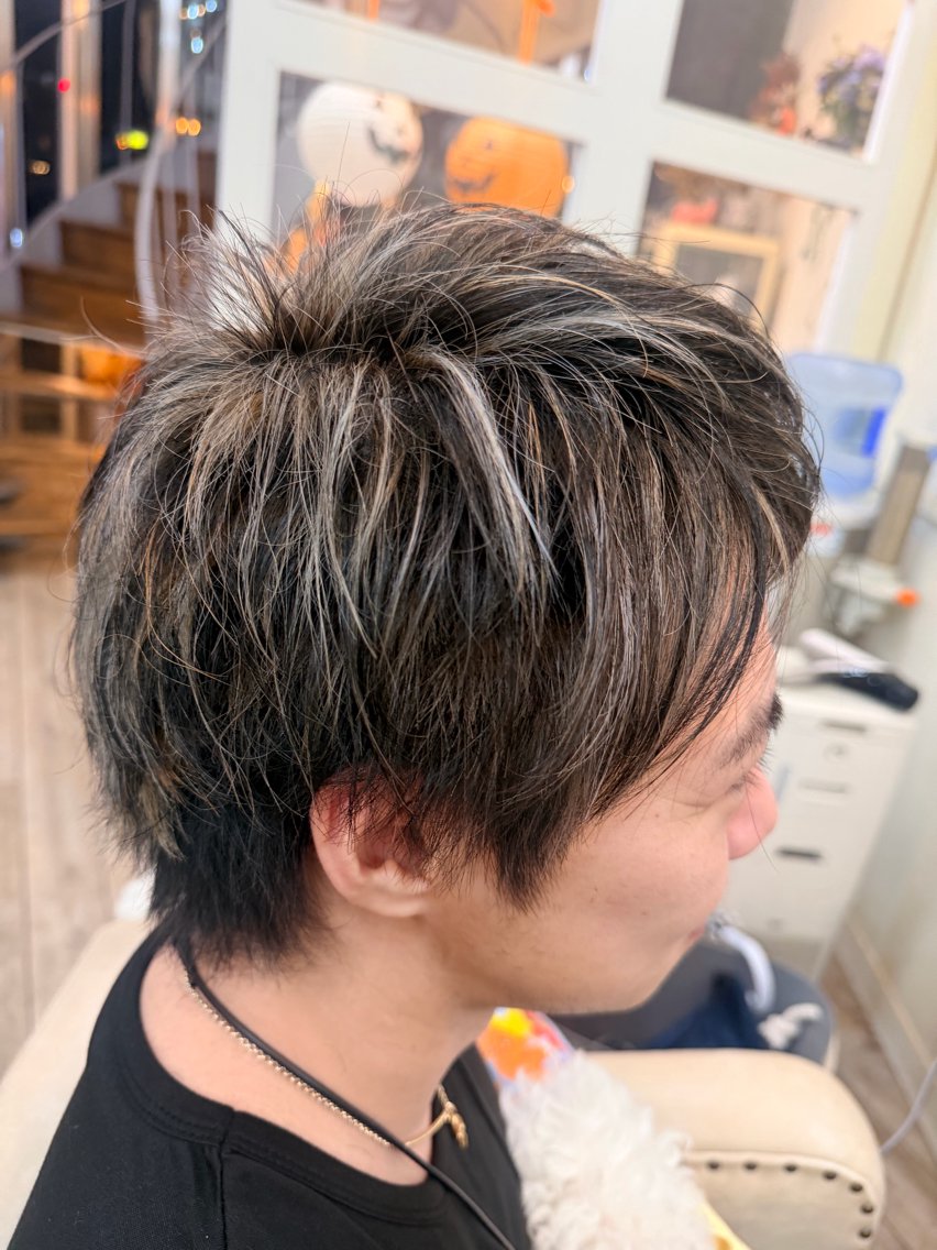 ショート メンズ カット ヘアカラー トリートメント 鶴見 和美のヘアスタイル