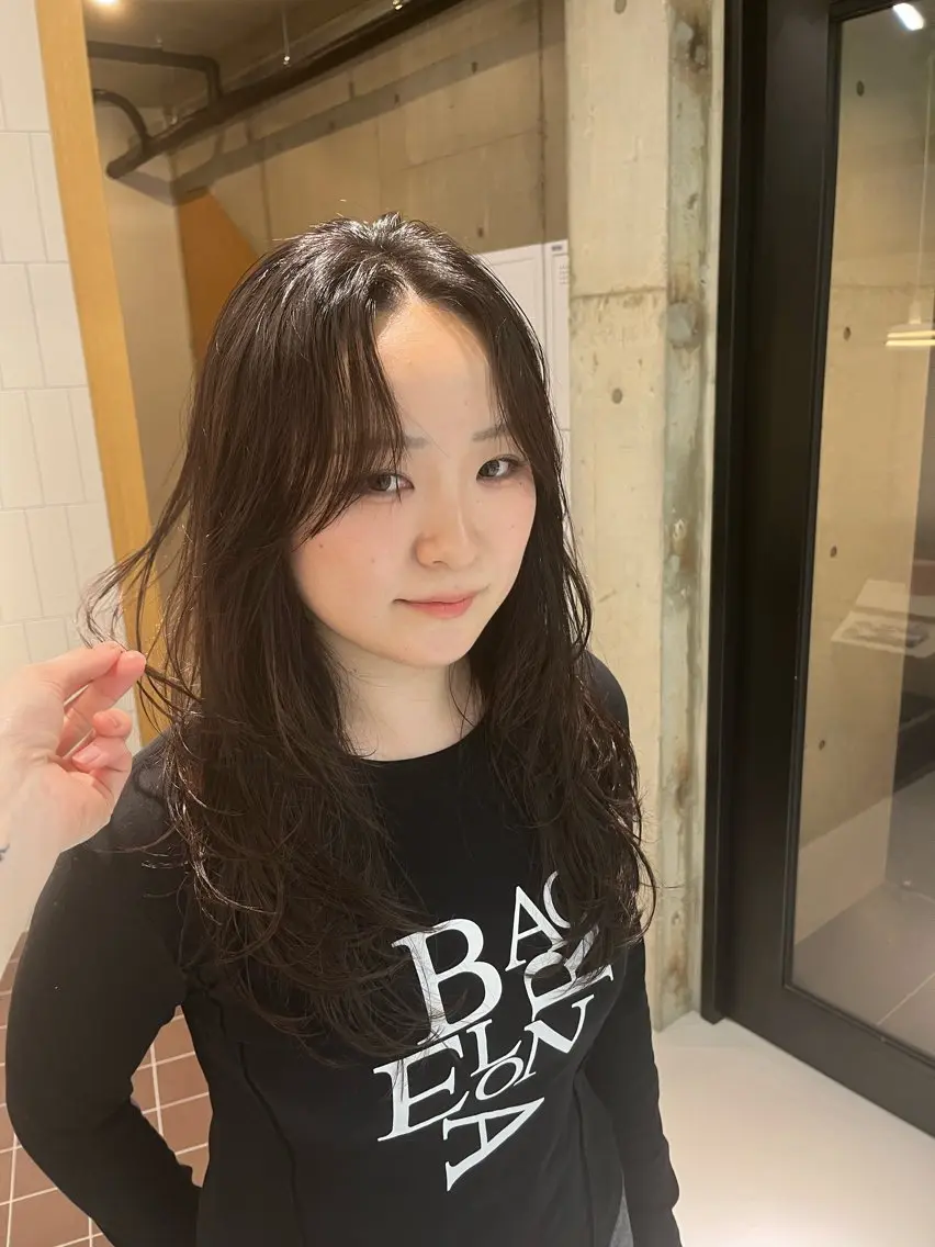 セミロング レイヤーカット カット ヘアカラー トリートメント 髪質改善／レイヤー／ 🐈Yokotaのヘアスタイル