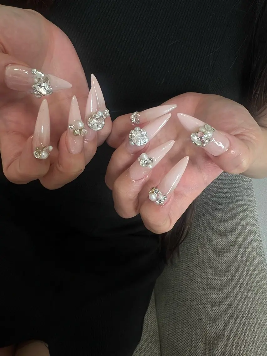ネイル nailstudio ′ecoleのネイルデザイン