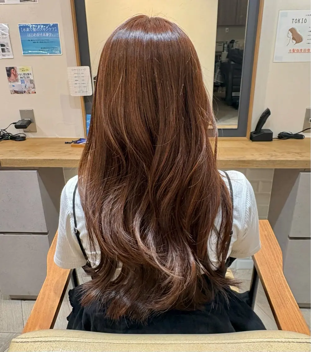 ロング カラー ブラウンカラー オレンジ オレンジブラウン カット ヘアカラー トリートメント 🍒縮毛矯正/ 艶カラー🍒川崎唯華のヘアスタイル