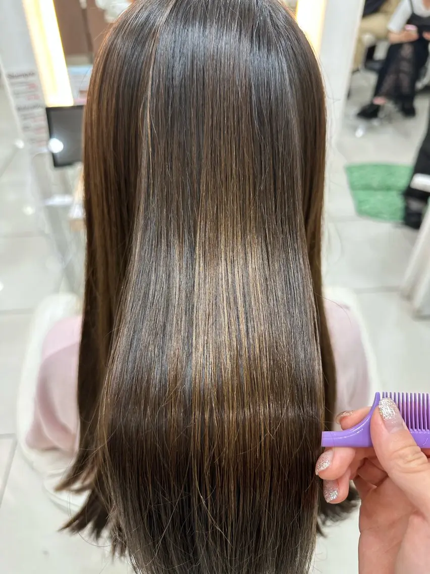 ロング パーマ 縮毛矯正 伊佐 愛のヘアスタイル