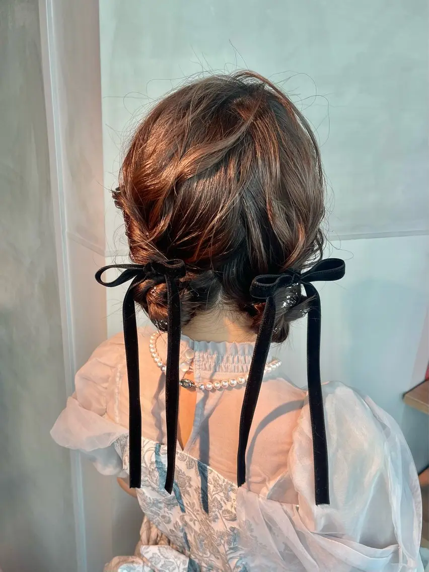 セミロング 卒業式のヘアスタイル 韓国風ヘア 浴衣 推し活アレンジ🎀艶 カラー🫧nanoのヘアスタイル